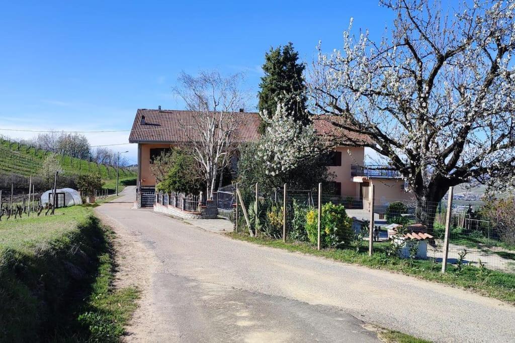 Il Canto Del Gallo Casa Vacanze Ristorante Pizzeria Cassinasco Экстерьер фото